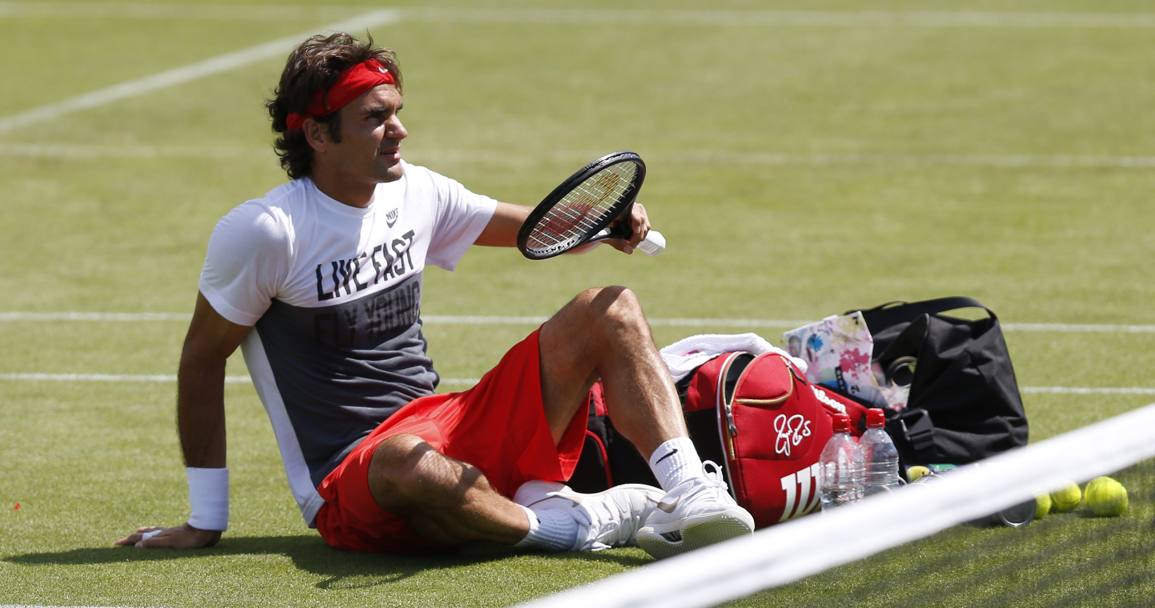 Relax per Roger Federer, autentico padrone di casa a queste latitudini, con le sue sette vittorie 